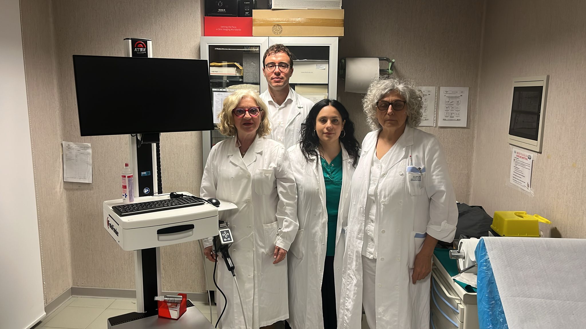 Clinica di Dermatologia dell'AOU delle Marche: un passo avanti nella diagnosi dei tumori cutanei grazie al Total Body Mapping  Ancona - Innovazione e prevenzione si incontrano alla Clinica di Dermatologia dell'Azienda Ospedaliero-Universitaria d